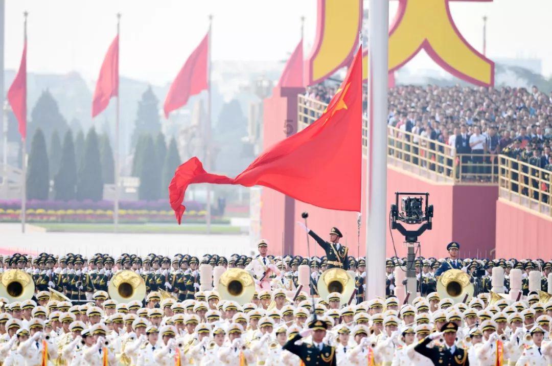 酒后生恶胆?男子酒后竟点燃小区内电动车