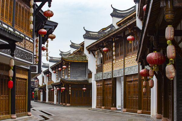 丘成桐:奥赛不是中学数学教育的重点