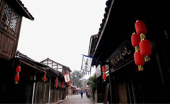 敌将感慨：刘伯承的那些打法，兵书上从来没有过！
